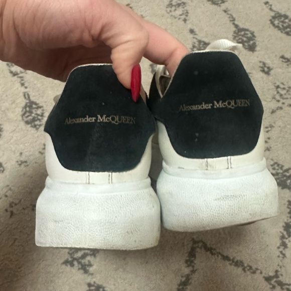 Alexander McQueen sneakers - Picture 3 of 4